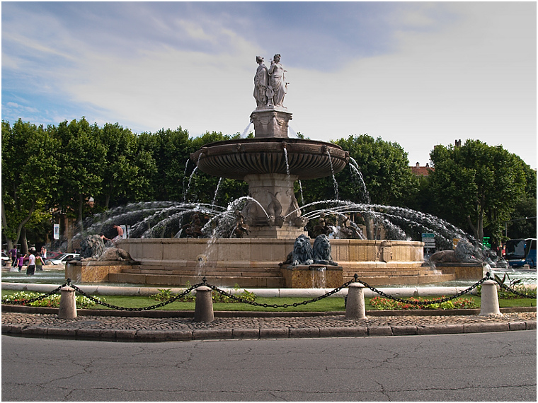 fontana-v-aix--en--provence